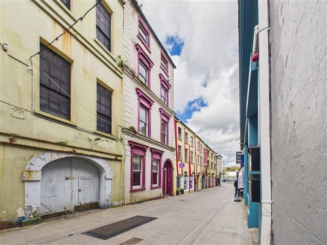 4 Apartments, 6 Henrietta Street, Waterford