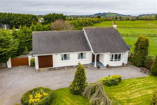 Hillview, Friarstown, Kildare Town, Kildare