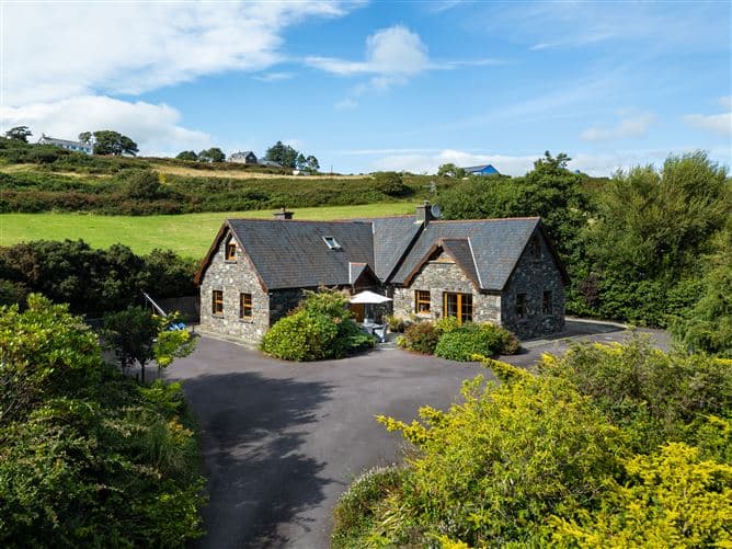 GLANDORE NATIONAL SCHOOL, DROMBEG, GLANDORE, SKIBBEREEN, CO. CORK