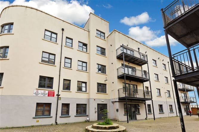 202 Block E, An Tsean Mhargadh, Greenlanes, Drogheda, Louth
