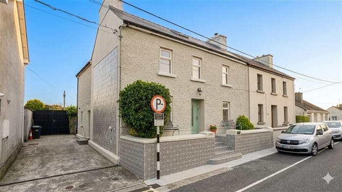 Saint Martin, Jubilee Street, Ballinasloe, Galway