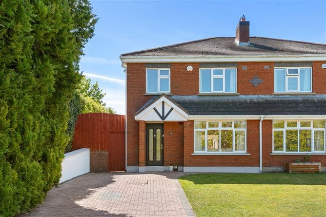 12 Grangebrook Vale, Rathfarnham, Dublin 16, D16P5F1