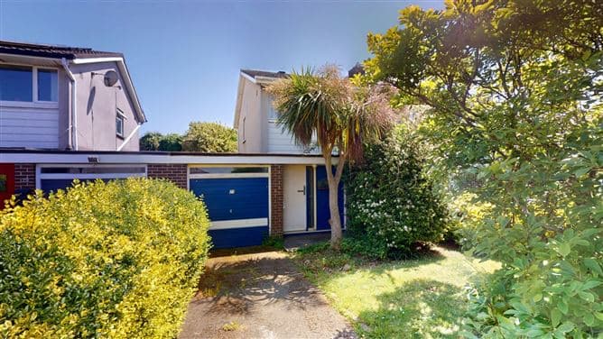 27 Cabinteely Avenue, Cabinteely, Dublin 18