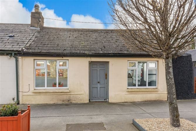 7 Cabinteely Wood, Cabinteely, Dublin 18