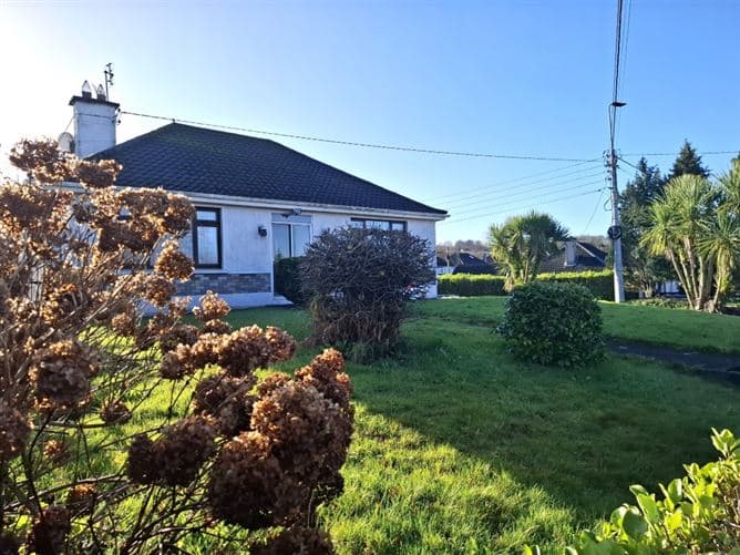 9 Clifton, Grange, Douglas, Cork., Douglas, Cork