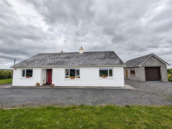 Chimneypark, Moylough, Tubbercurry, Sligo