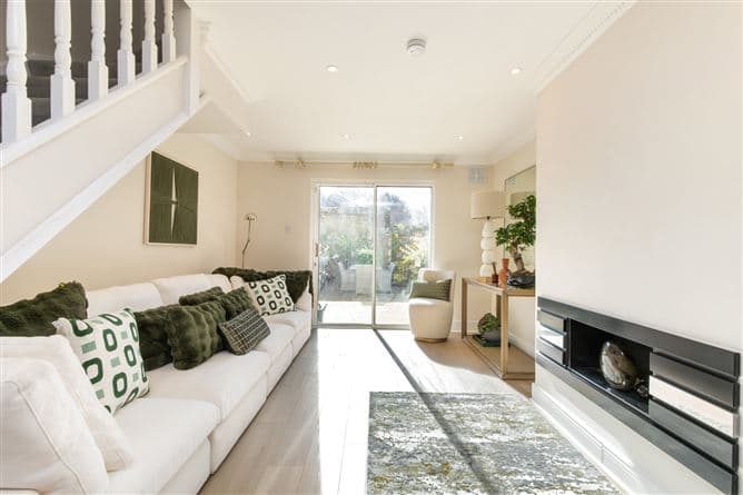 41 Merrion Strand, Sandymount, Dublin 4