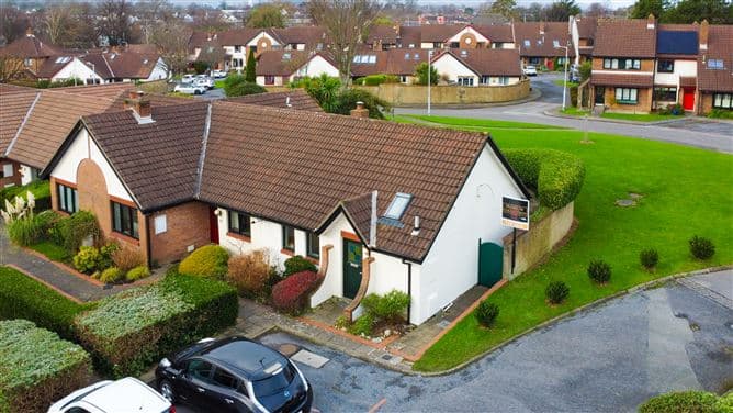87 The Rowans, Abberley, Killiney, Dublin