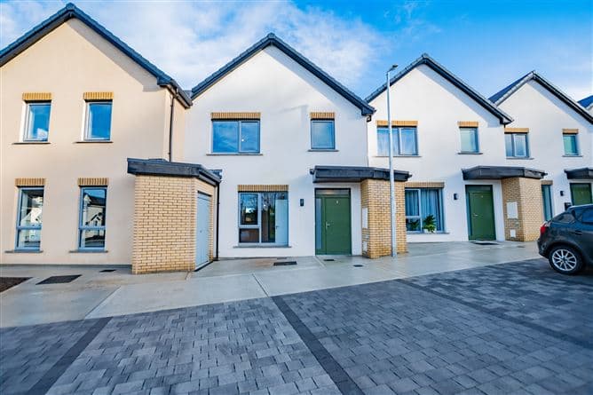 APARTMENT 2, BELLEVUE COURT, MULLINGAR