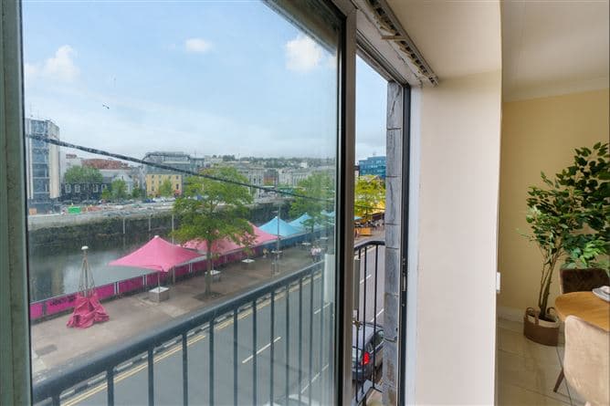 22 Dun Laoi, Union Quay, Cork City