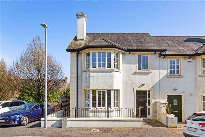 1 Parkton Mews, Parnell Road, Enniscorthy, Co. Wexford