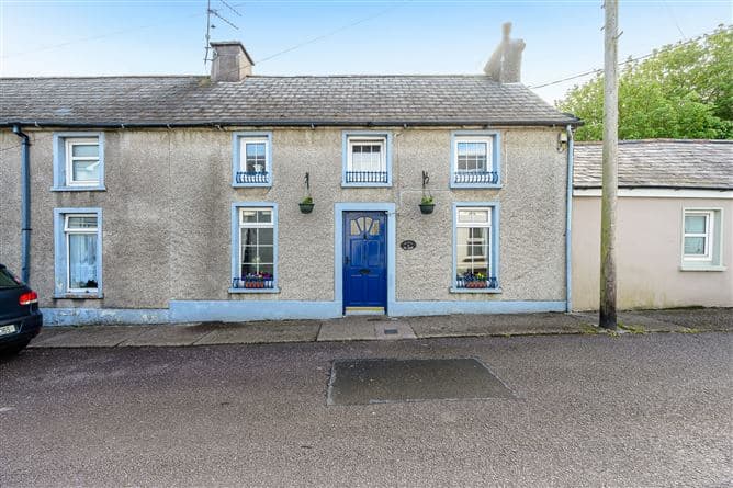 De Grae, 4 Hogan`s Row, Blind Gate, Kinsale, Cork