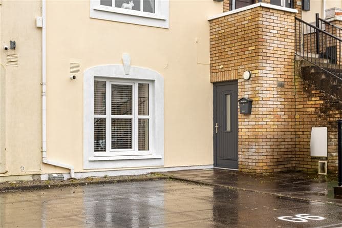 G2 Clonmullen Hall, Edenderry, Offaly