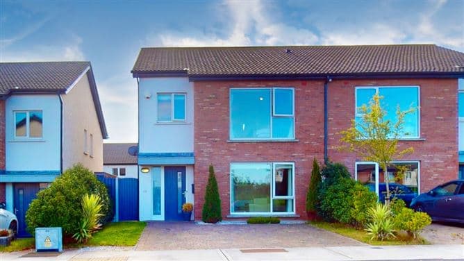 24 The Grove, Whitefield Hall, Bettystown, Co. Meath, A92FD1H