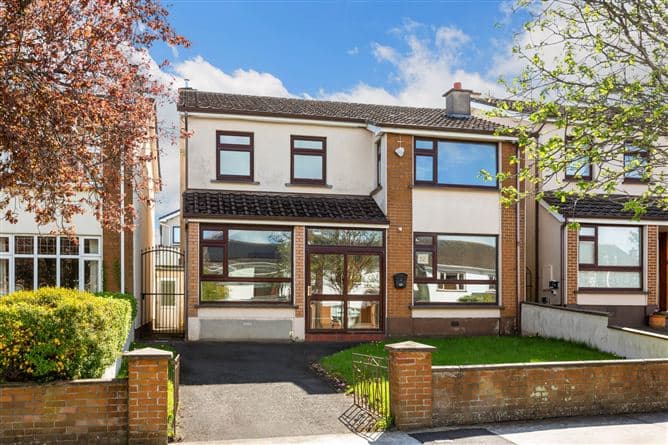 32 Hermitage Grove, Rathfarnham, Dublin 16