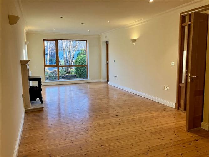 Trimbleston, Goatstown, Dublin 14