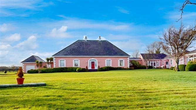 Carrowkeel House, Carrowkeel, Clogher, Claremorris, Mayo