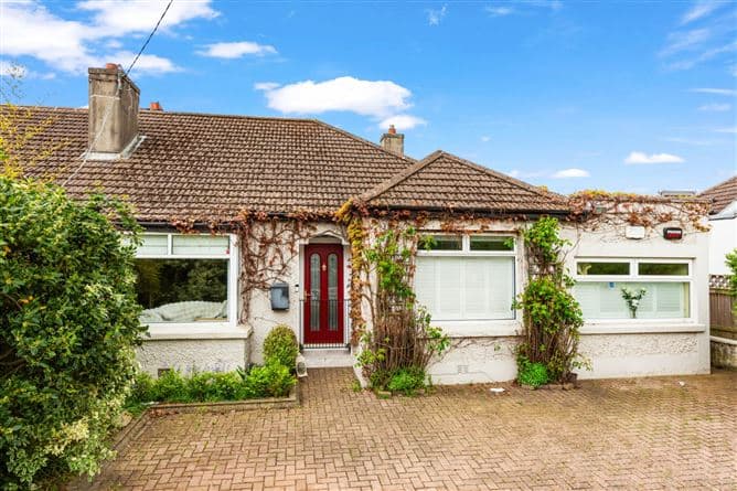 25 Whitebarn Road, Churchtown, Dublin 14