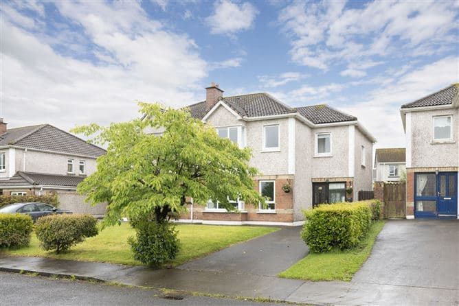 21 THE DRIVE, LAKEPOINT, MULLINGAR