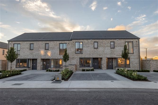 The Riverwood Extended, Luttrellstown Gate, Dublin 15.