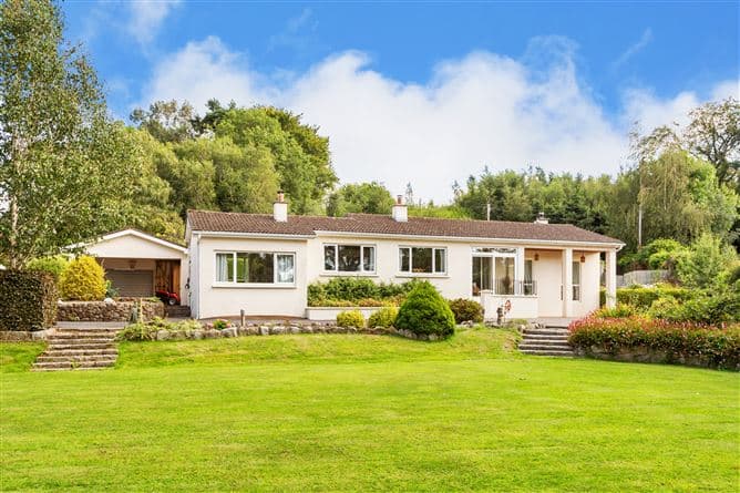 ‘Lowlands’ Killadreenan, Newtownmountkennedy, Wicklow