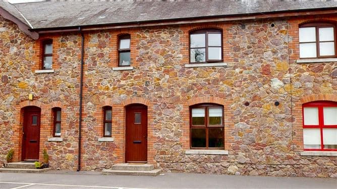 7 The Coachman's Yard, Horetown, Foulksmills, Co. Wexford