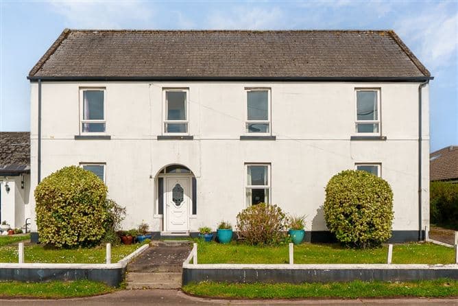 Hillcrest House, Summerfield, Youghal, Cork