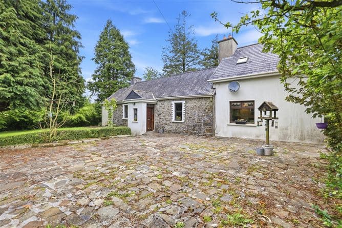 The Miners Cottage, Ballinastick, Coalbrook, Thurles, Co. Tipperary