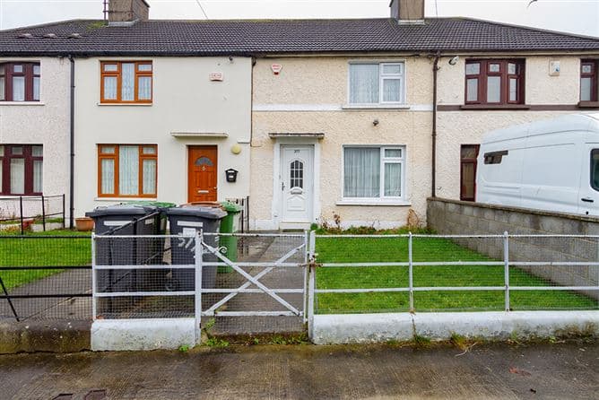 377 Galtymore Road, Drimnagh, Dublin 12