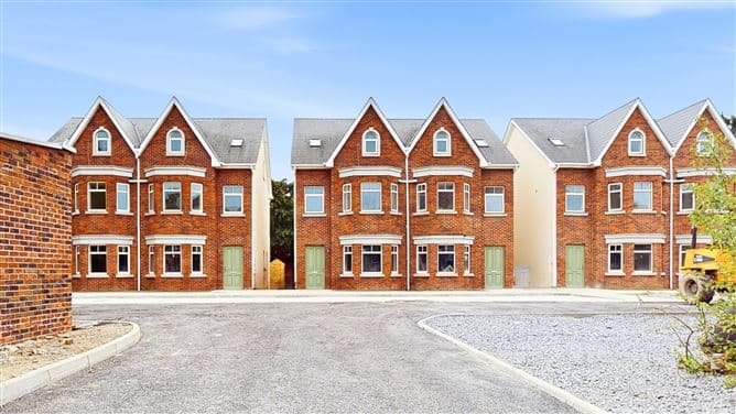 No. 7 Vista Montana, Firhouse Road, Dublin 16, Templeogue, Co. Dublin