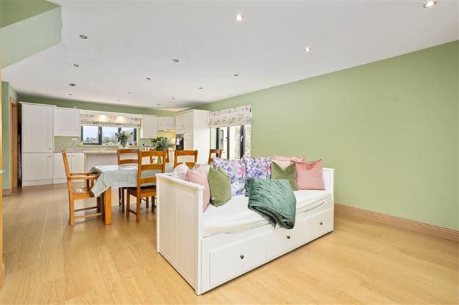 Sunnymeade Lodge, Rathmore, Clane, County Kildare