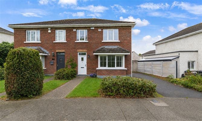 31 Bishops Orchard, Tyrrelstown, Dublin 15