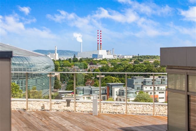 18 The Harvey, Lansdowne Place, Ballsbridge, Dublin 4