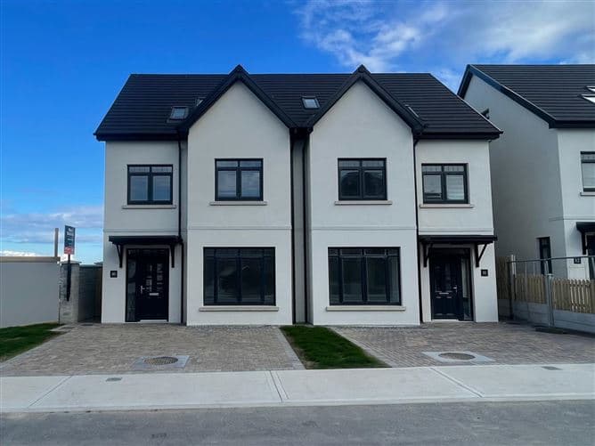 The Yew, Strand Hill, Tramore, Co. Waterford