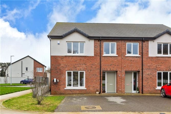 1 Clermont Grove, Rathnew, County Wicklow