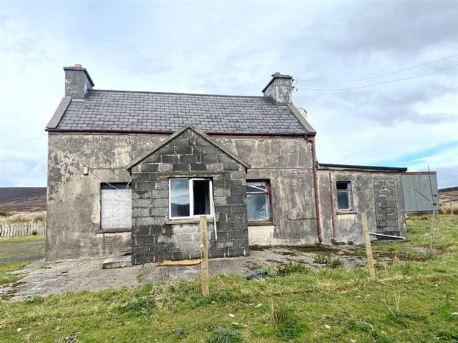 Owenteskna, Glencolmcille, Co. Donegal