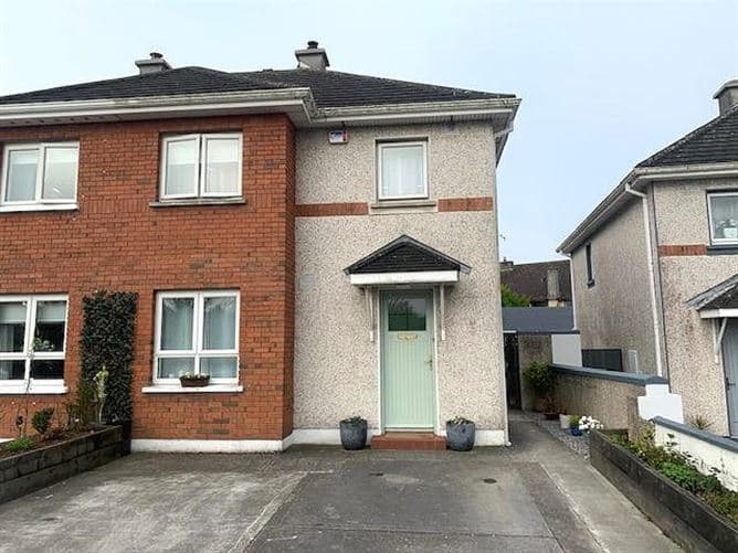 18 RIAN LUACHRA, BALLYBANE, GALWAY