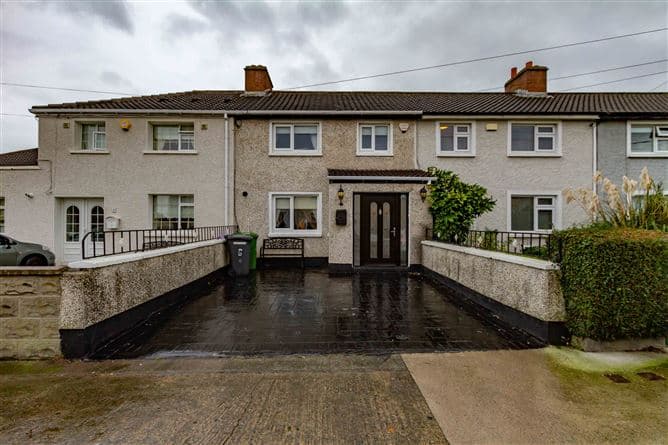 4 Donard Road, Drimnagh, Dublin 12