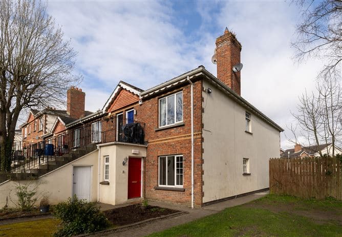 6 Green Isle Court, Clondalkin, Dublin 22
