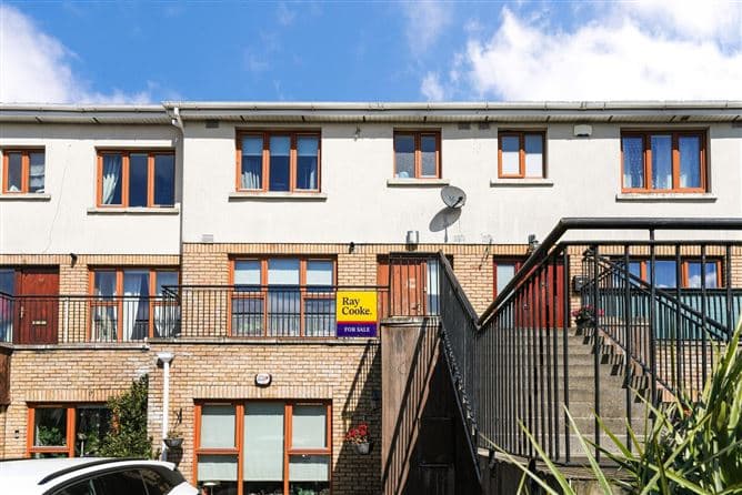 81 Clearstream Court, Finglas, Dublin 11