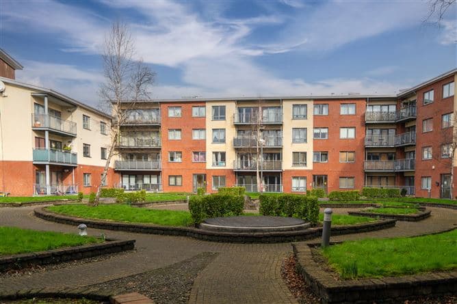 Apartment 14, Rosse Court Heights, Lucan, County Dublin