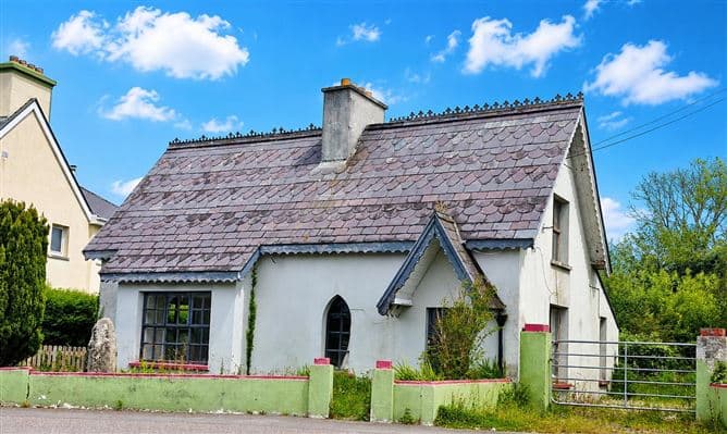 South Square, Sneem, Kerry