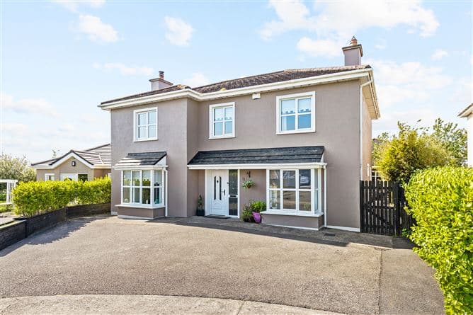 No. 13 Castlepark, Piercestown, Wexford