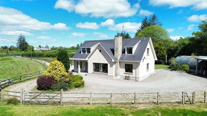 WARREN BANK, KILROSS, STRANORLAR, LIFFORD, CO. DONEGAL