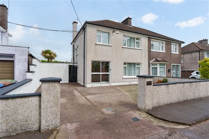15 Ardmanning Lawn, The Lough, Cork