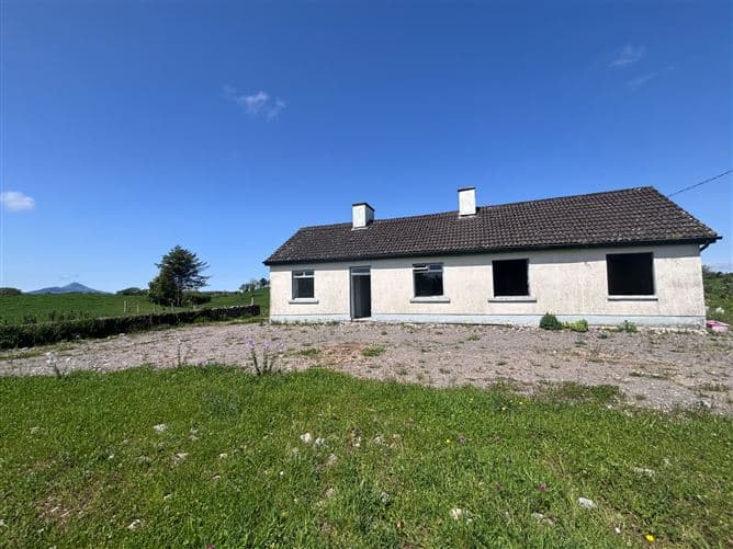 Keelogues, Islandeady, Castlebar, Co. Mayo