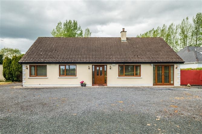 Moortown, Rathcoffey, Co. Kildare