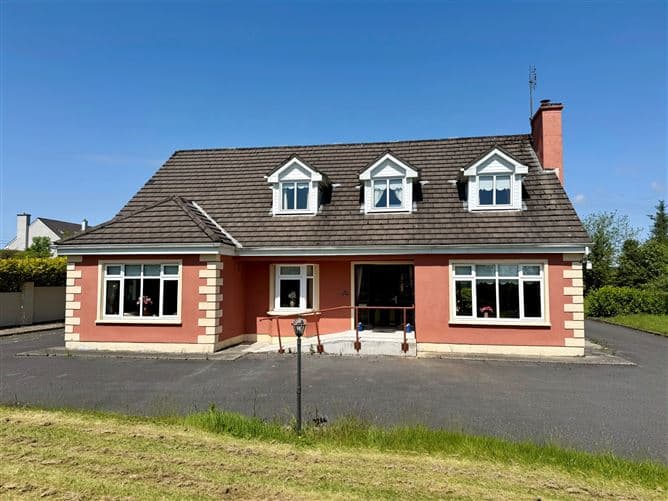2 Frenchbrook, Sarnaught, Castlebar, Co. Mayo
