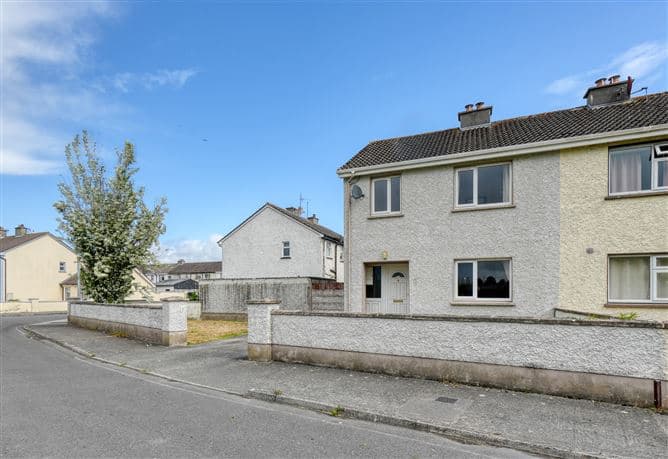 64 St Josephs Terrace, Portarlington, Co. Offaly
