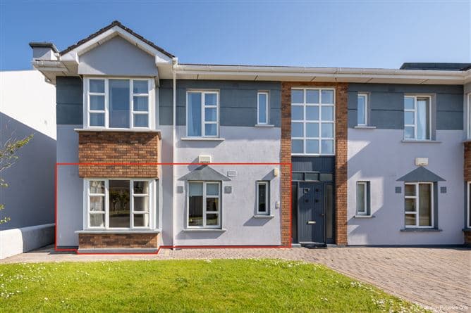 8 Southbay Point, Rosslare, Co. Wexford